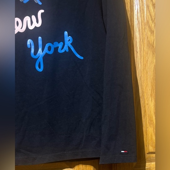 Tommy Hilfiger x New York Black Graphic Long Sleeve Tee Medium - Picture 5 of 8